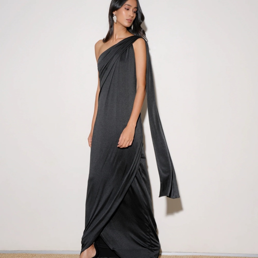 Halston Heritage Black One-Shoulder Cocktail Gown